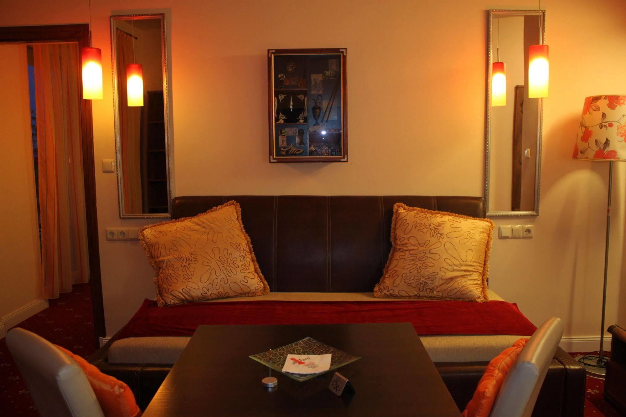 Hotel Al Faro Lodge Am See Podersdorf am See Luaran gambar