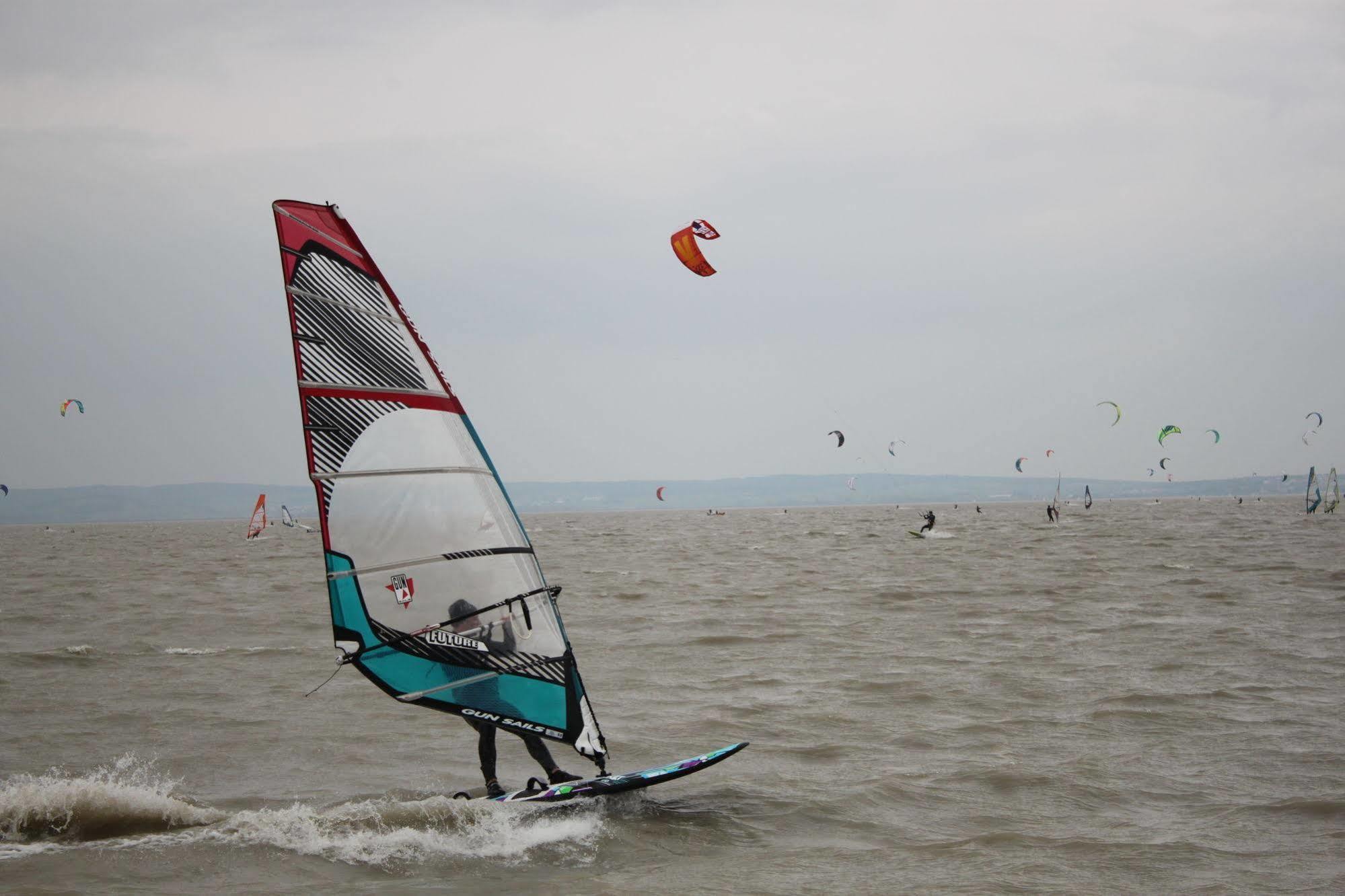 Hotel Al Faro Lodge Am See Podersdorf am See Luaran gambar